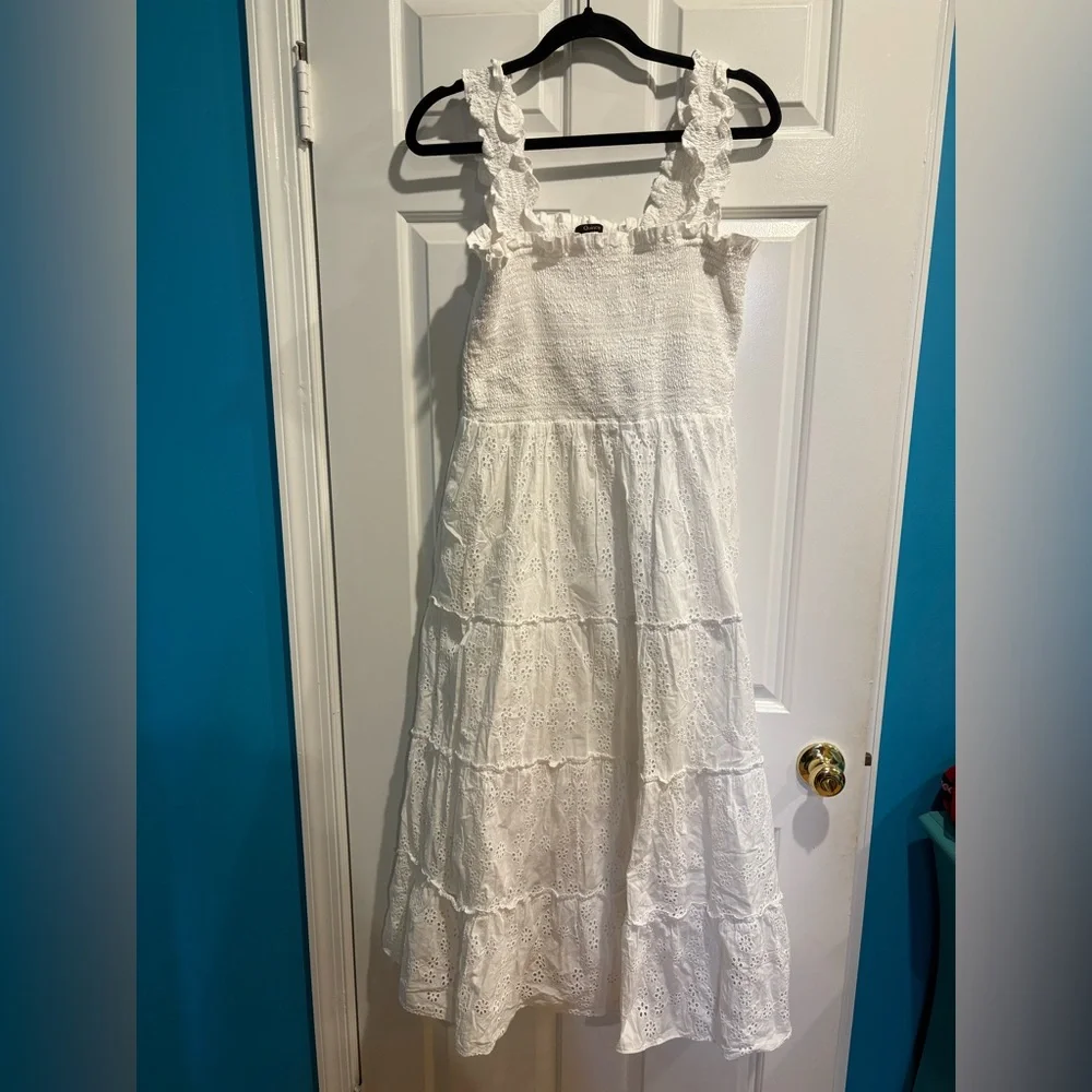 Quince Organic Cotton Eyelet Smocked Midi dress white L - Picture 3 of 8